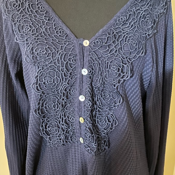 Ladys Navy Blue Sheilay Floral Waffle Knit Sweater Size XL - Picture 4 of 11